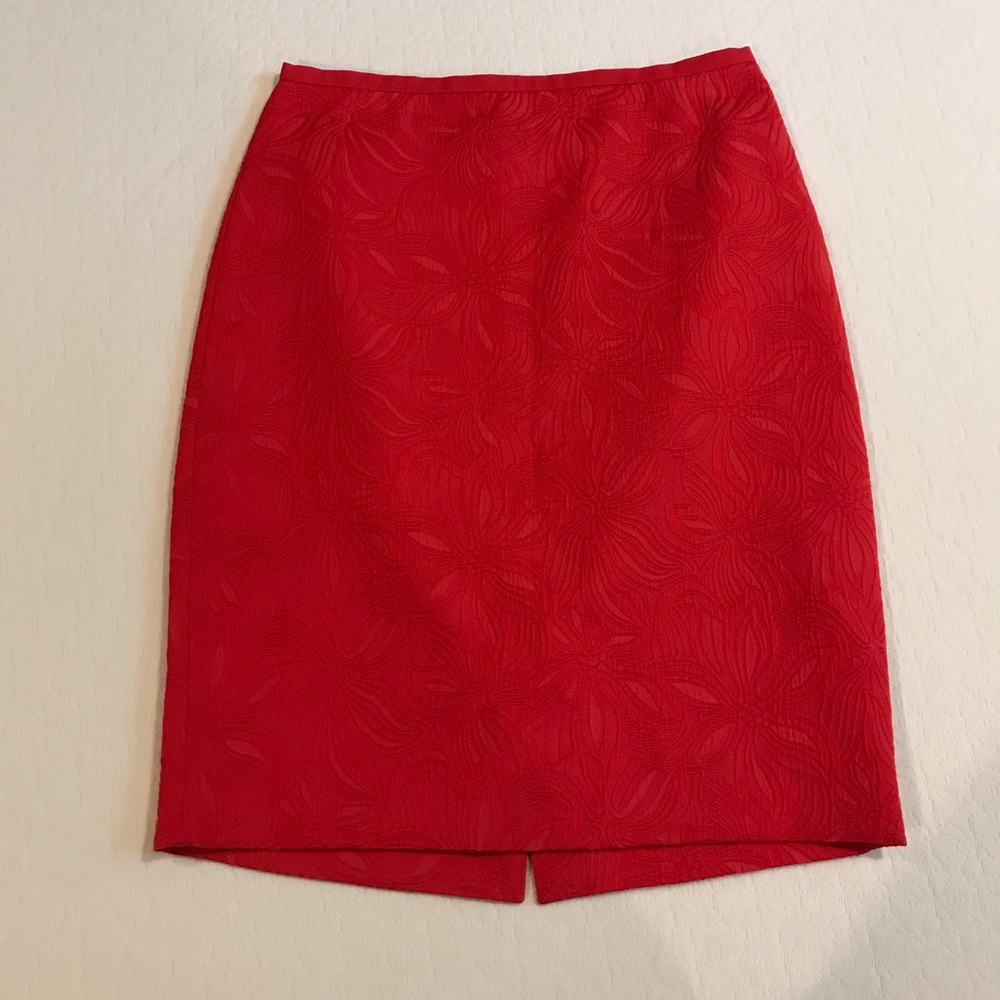 The Limited poppy pencil skirt, size 4, EUC!